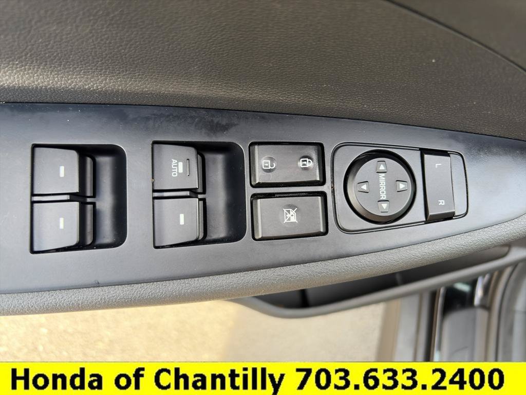 Used 2020 Hyundai Tucson Value w/ Cargo Package AWD/4WD image 21