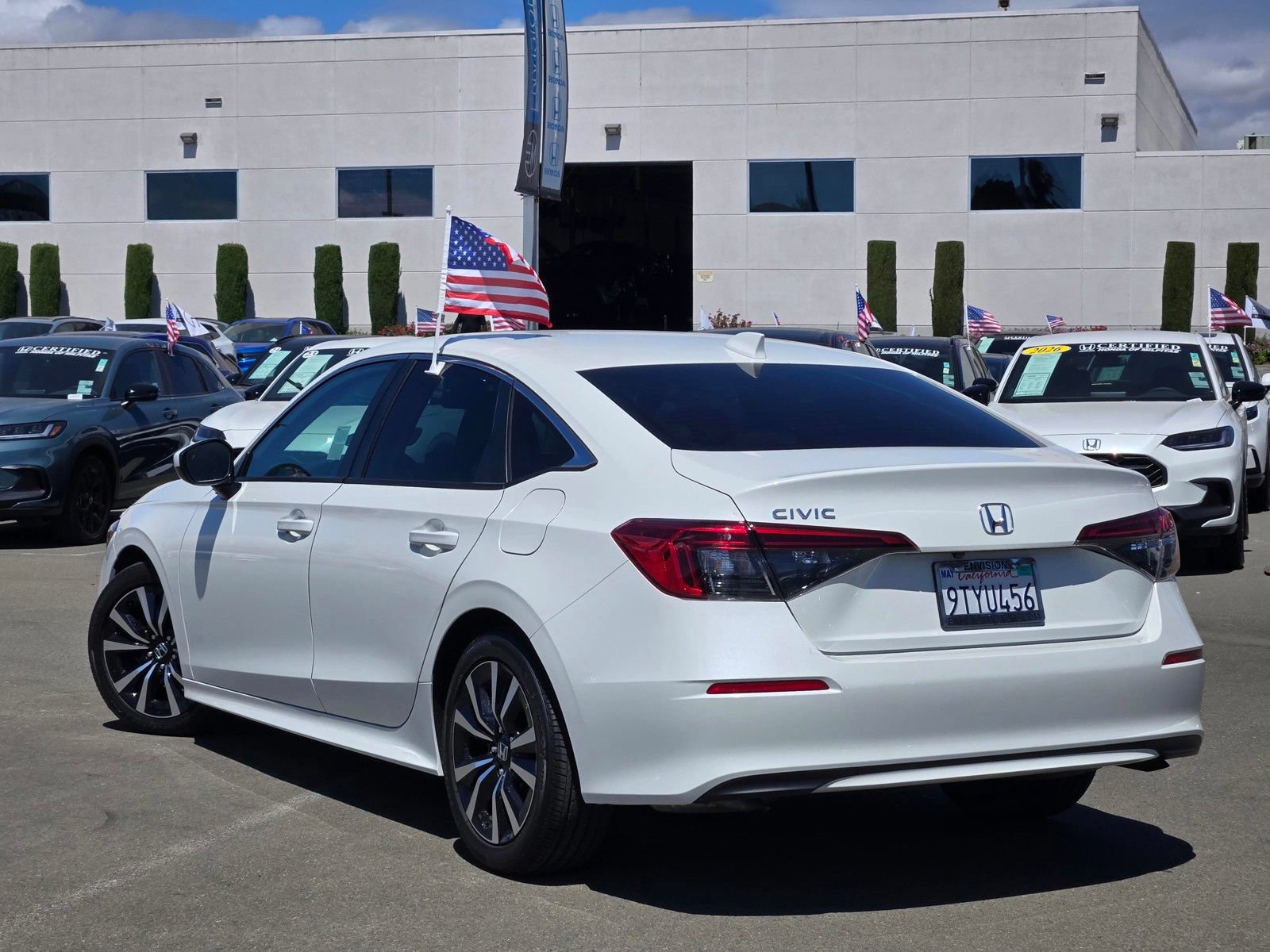 Used 2024 Honda Civic EX image 5