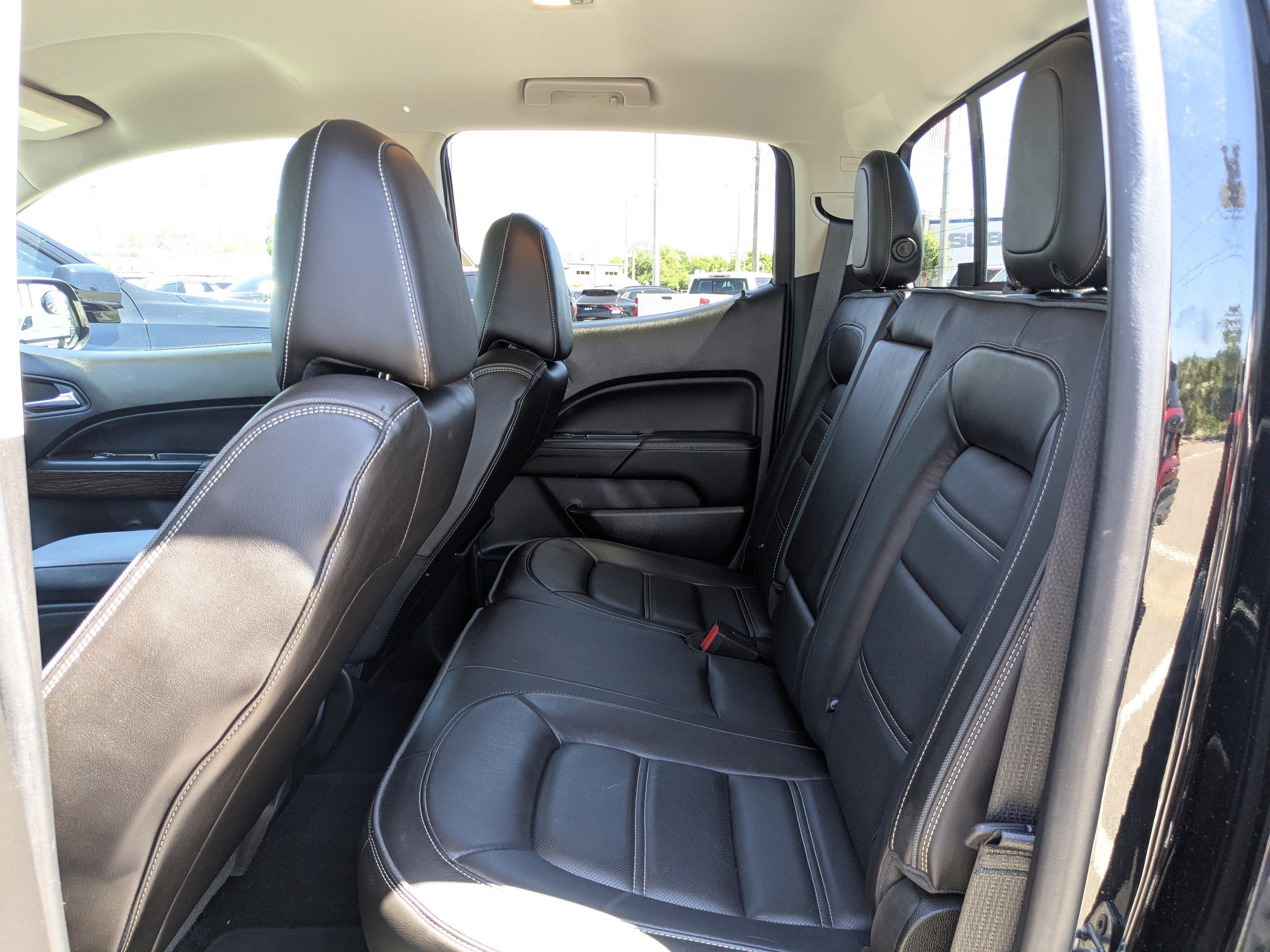 Used 2017 GMC Canyon Denali image 13