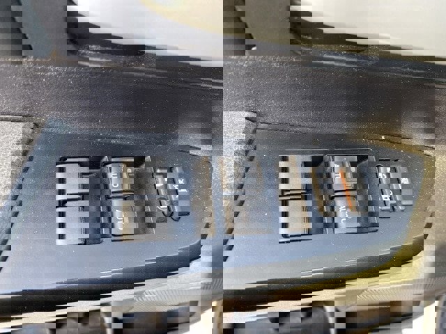 Used 2014 Toyota Tundra Limited image 21