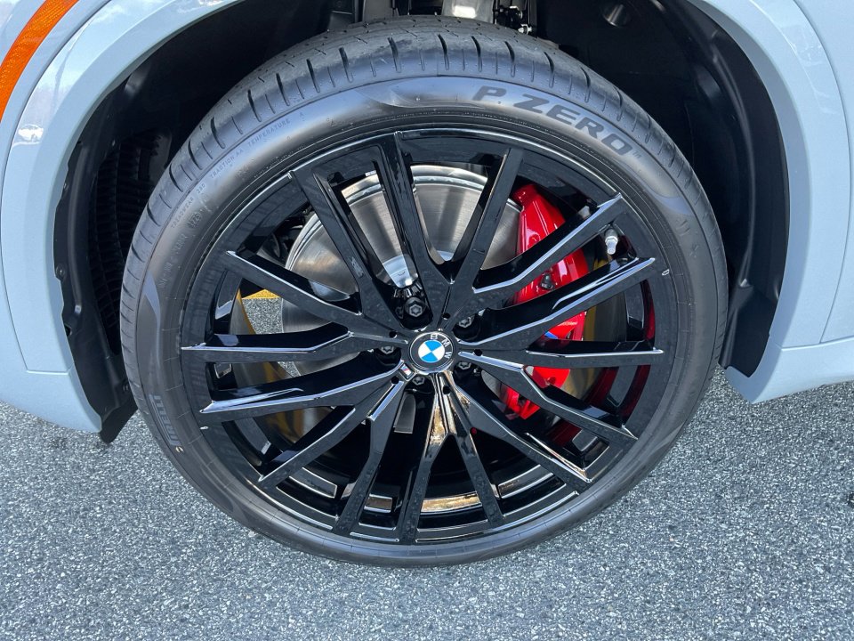 New 2026 BMW X5 M60i image 27