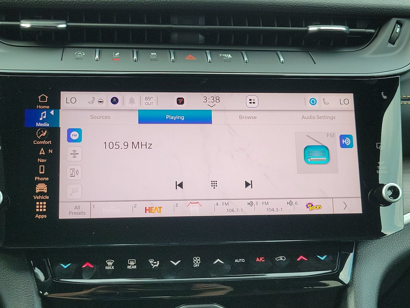 New 2026 Jeep Grand Cherokee L Limited AWD/4WD image 19