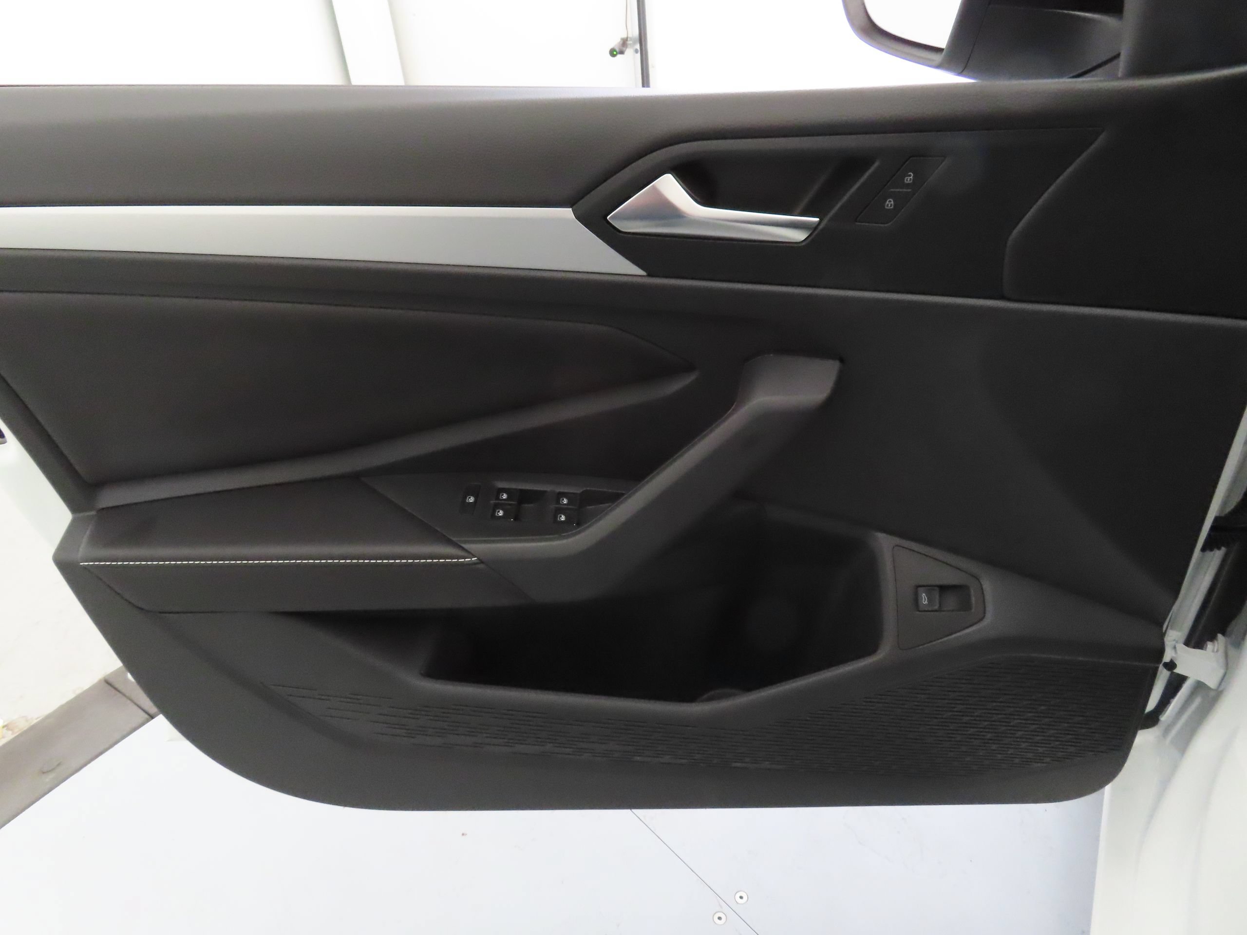 New 2026 Volkswagen Jetta Sport FWD image 10