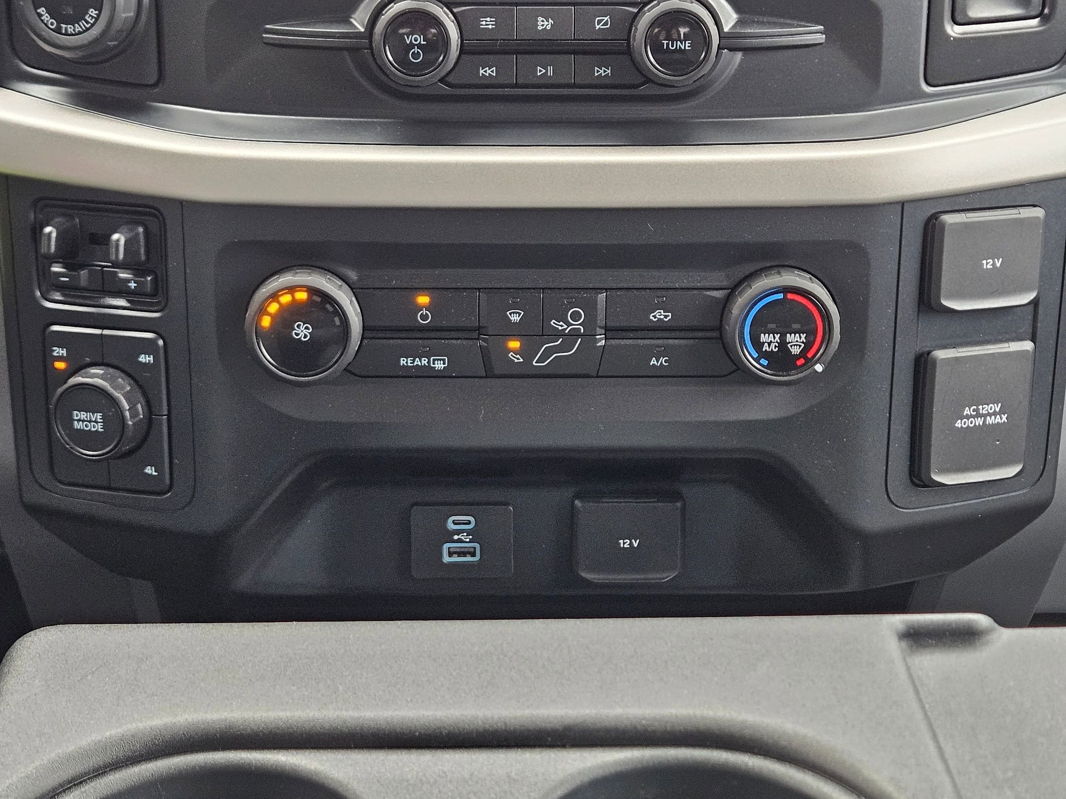 Used 2021 Ford F150 XLT w/ Trailer Tow Package image 13