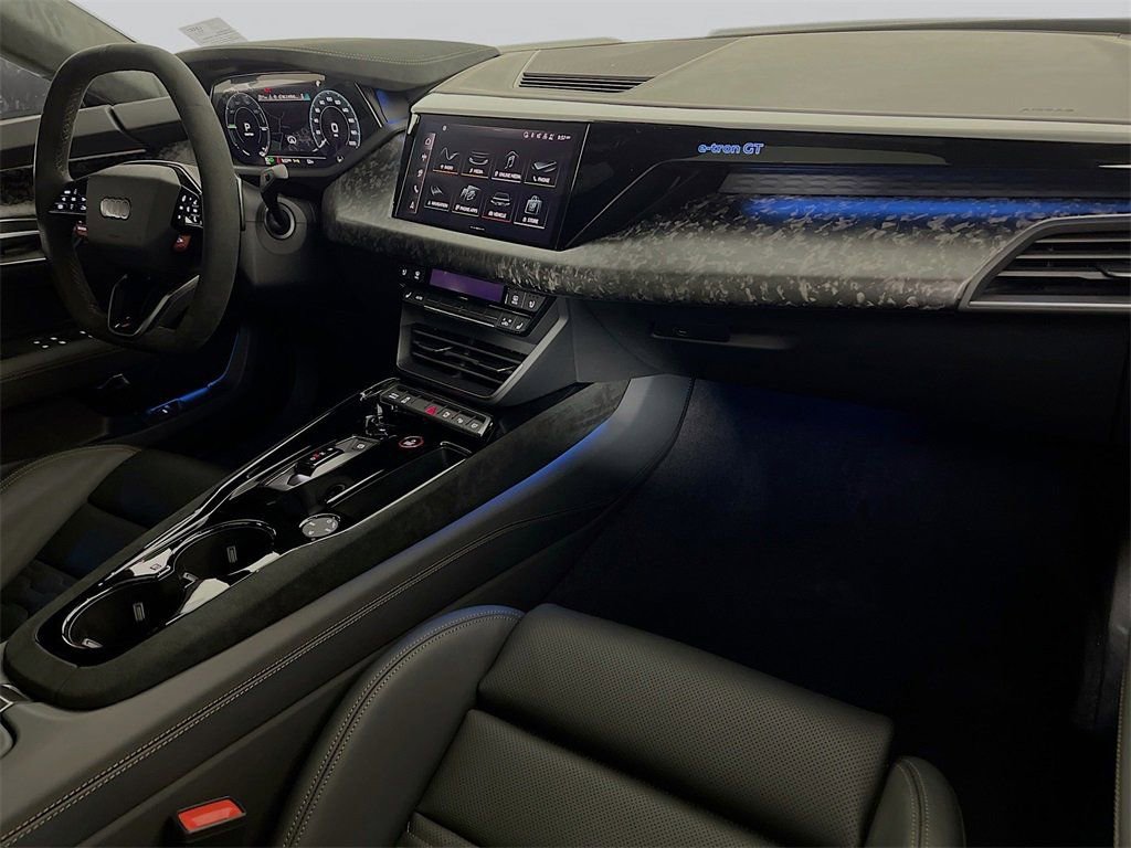 New 2026 Audi RS e-tron GT performance image 29