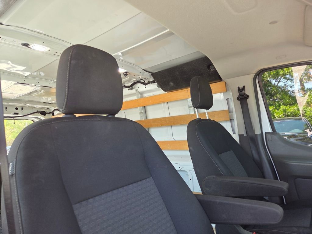 Used 2021 Ford Transit 250 Low Roof w/ Exterior Upgrade Package RWD image 11