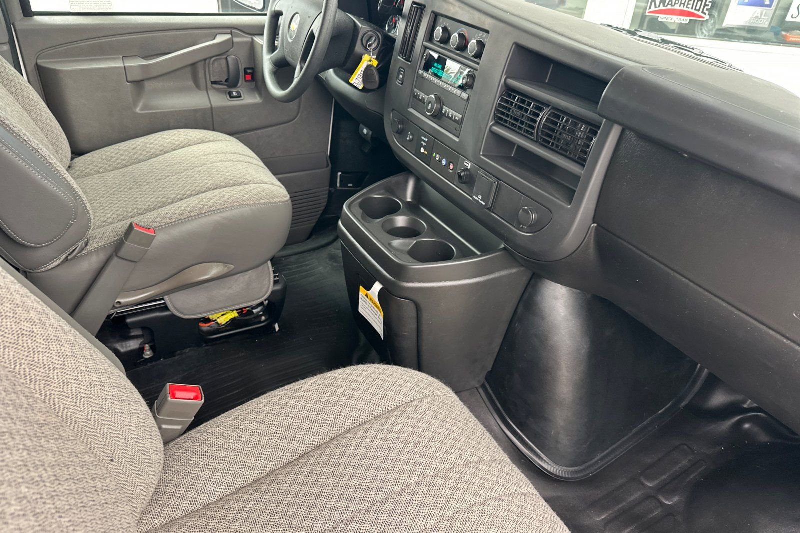 New 2024 Chevrolet Express 3500 w/ Power Convenience Package image 13