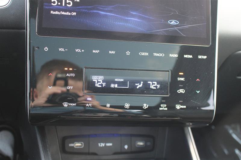 Used 2022 Hyundai Tucson Limited image 21