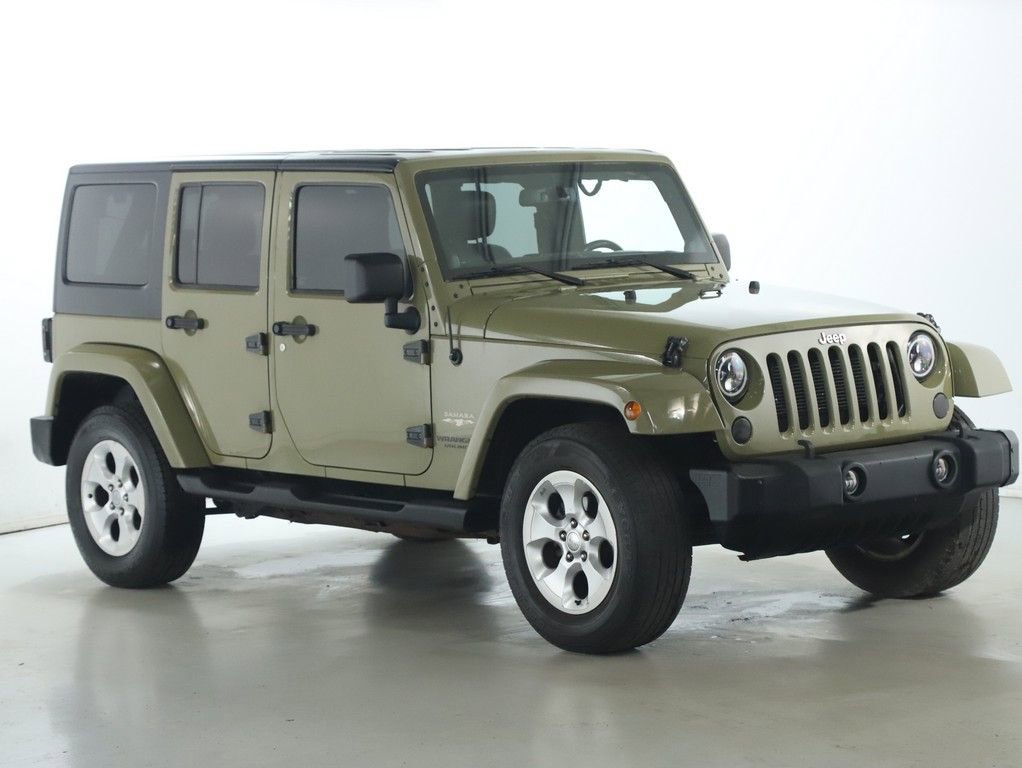Used 2013 Jeep Wrangler Unlimited Sahara w/ Connectivity Group image 9