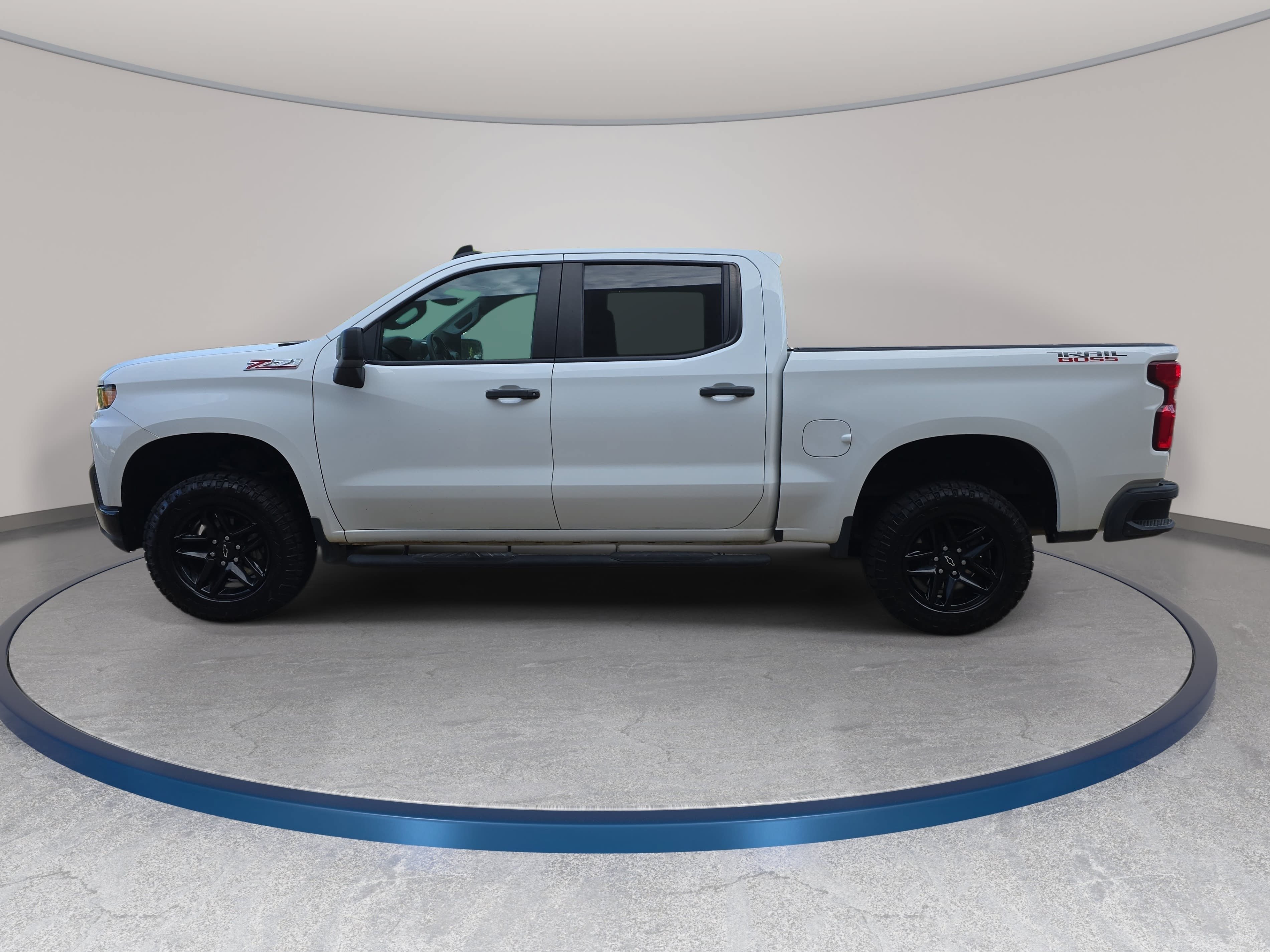 Used 2021 Chevrolet Silverado 1500 Custom Trail Boss AWD/4WD image 8