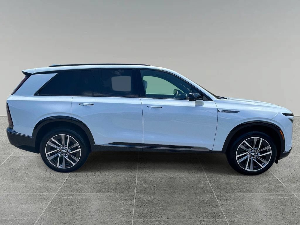 New 2027 Cadillac Vistiq Luxury AWD/4WD image 6