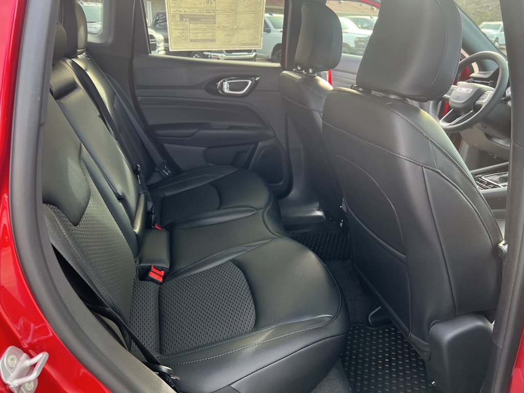 New 2026 Jeep Compass Latitude AWD/4WD image 13