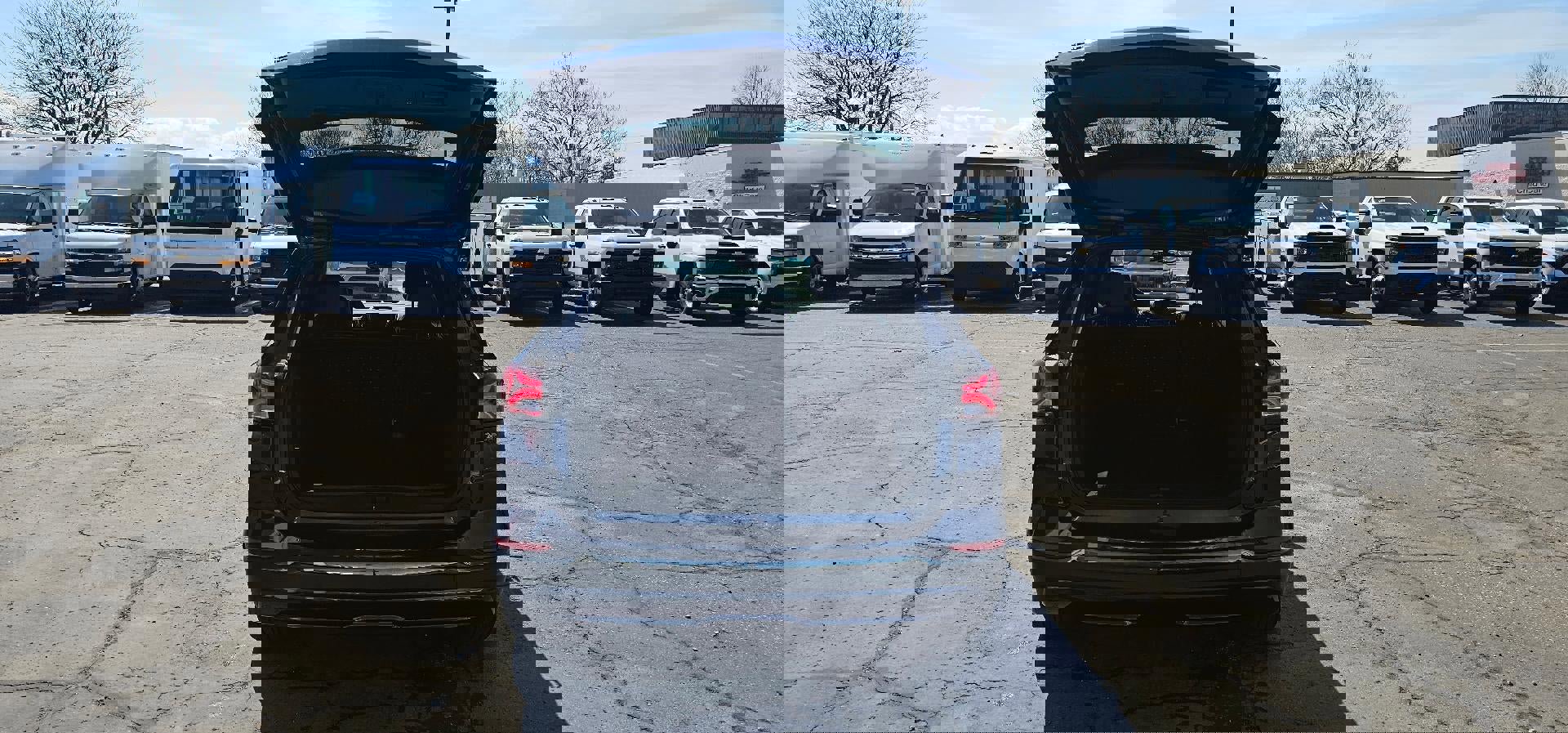 Certified 2023 Chevrolet Equinox RS w/ LPO, Floor Liner Package image 7