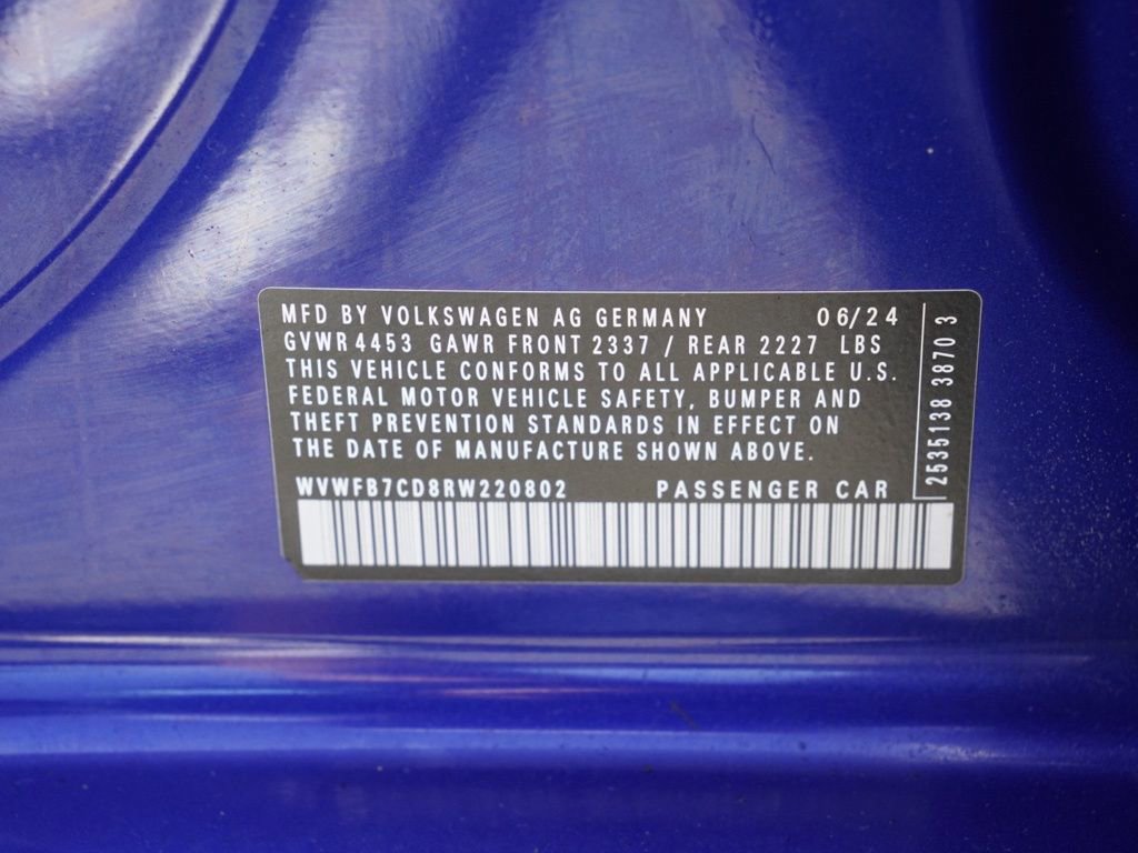 Used 2024 Volkswagen Golf R image 29