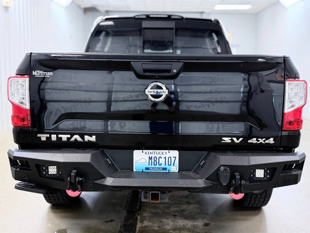 Used 2020 Nissan Titan SV w/ SV Convenience Package AWD/4WD image 7