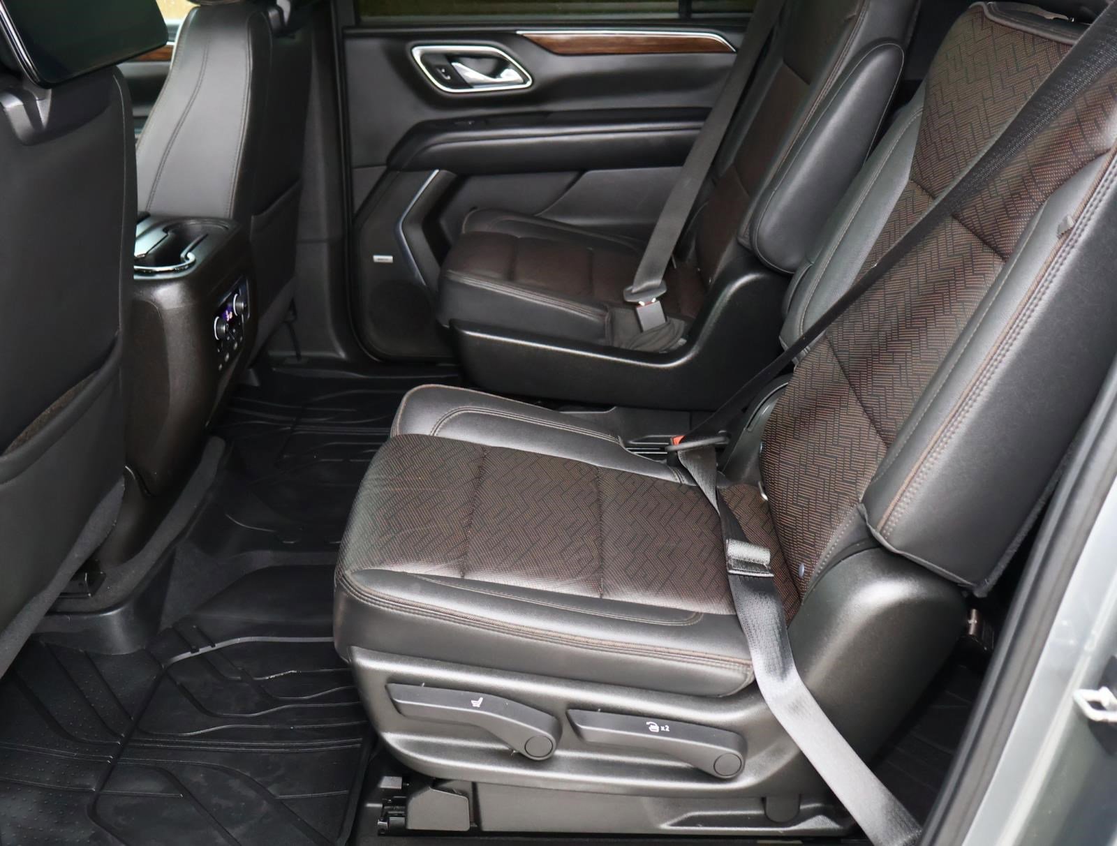 Used 2021 Chevrolet Suburban High Country image 25