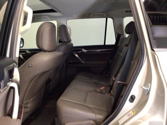 Used 2012 Lexus GX 460 w/ Comfort Plus Pkg AWD/4WD image 10