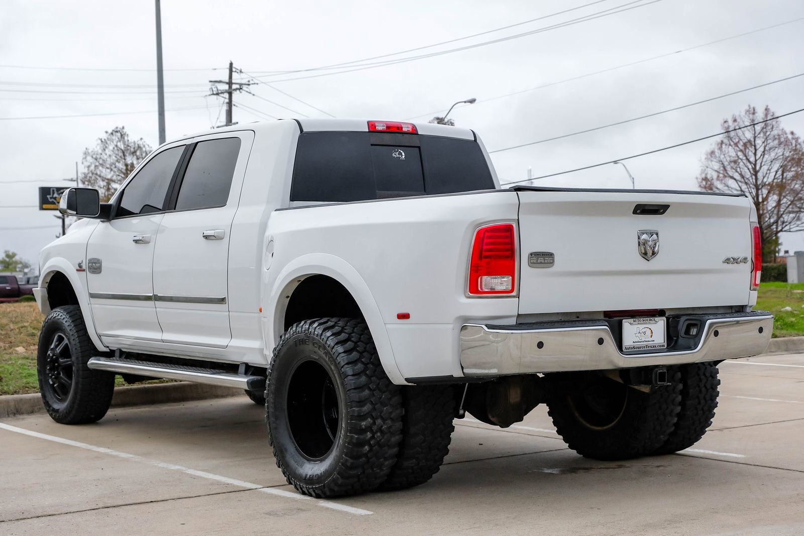 Used 2015 RAM 3500 Laramie Longhorn AWD/4WD image 14