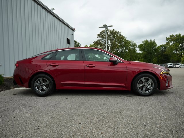 Used 2023 Kia K5 LXS image 7