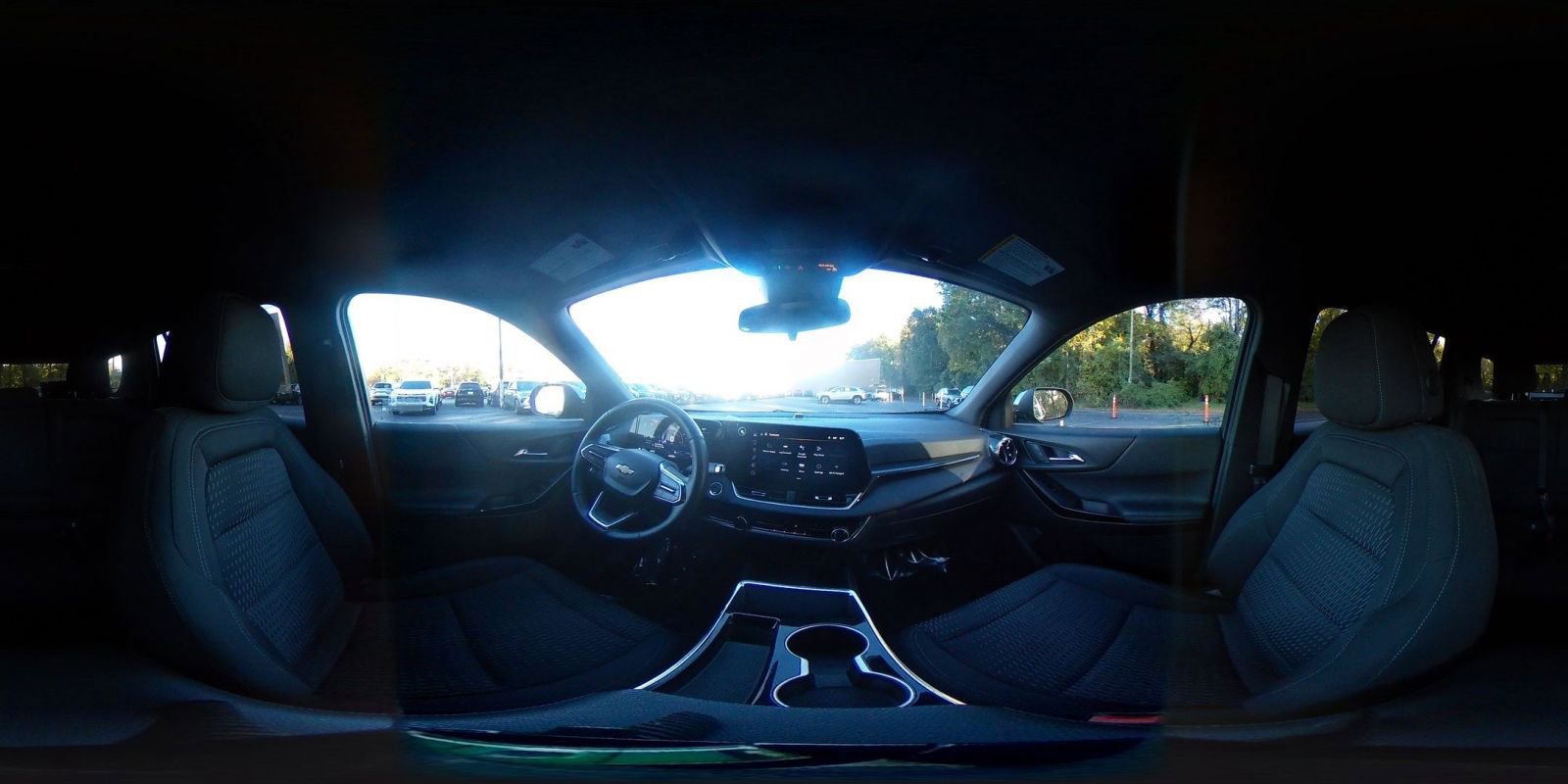 Used 2025 Chevrolet Equinox LT image 38