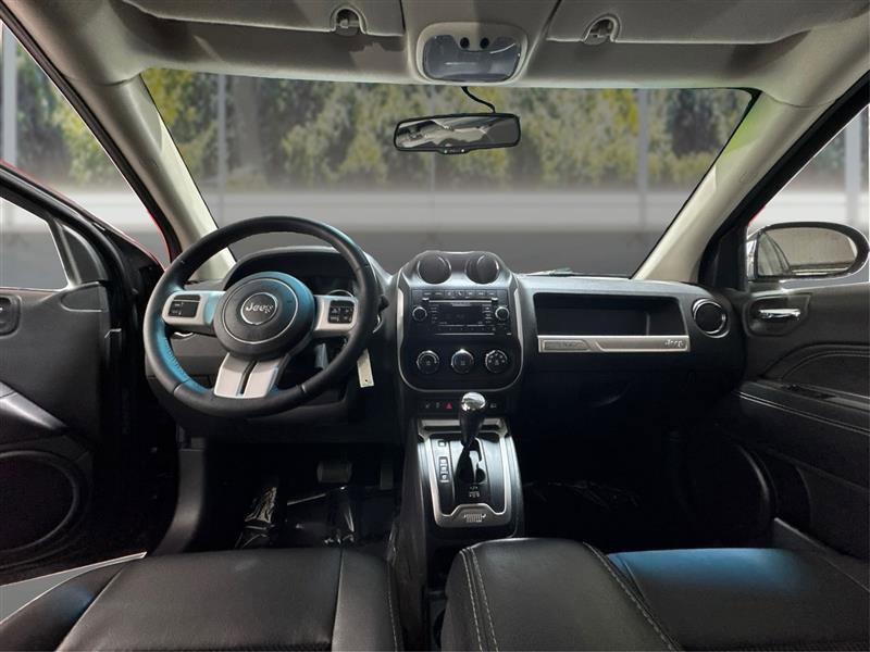Used 2016 Jeep Compass Latitude AWD/4WD image 20