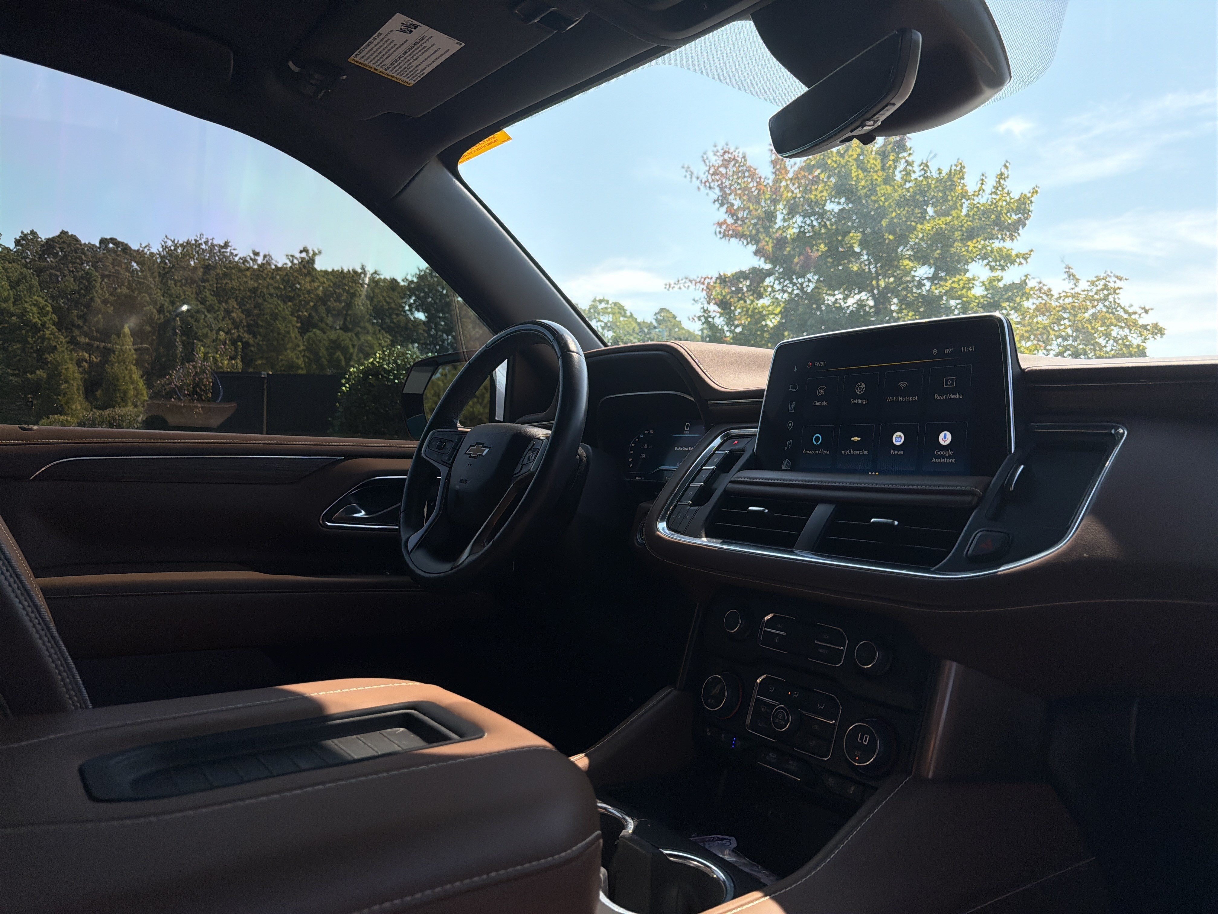 Used 2023 Chevrolet Tahoe High Country w/ Advanced Technology Package AWD/4WD image 6