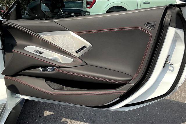 Used 2025 Chevrolet Corvette Stingray Premium Conv w/ Z51 Performance Package image 23