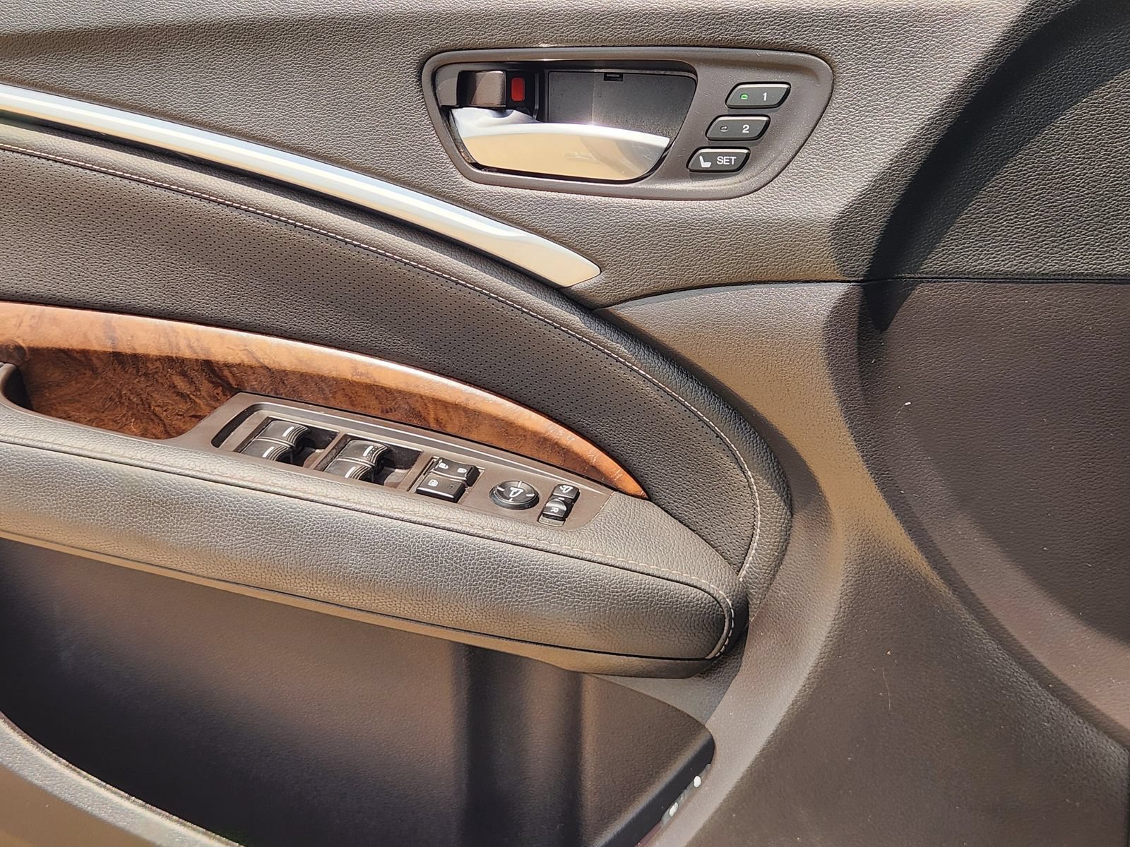 Used 2020 Acura MDX FWD w/ Technology Package image 23