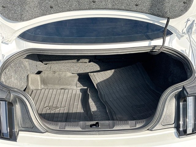 Used 2016 Ford Mustang GT Premium image 16