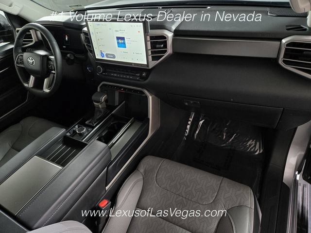 Used 2024 Toyota Sequoia SR5 w/ SR5 Premium Package AWD/4WD image 23