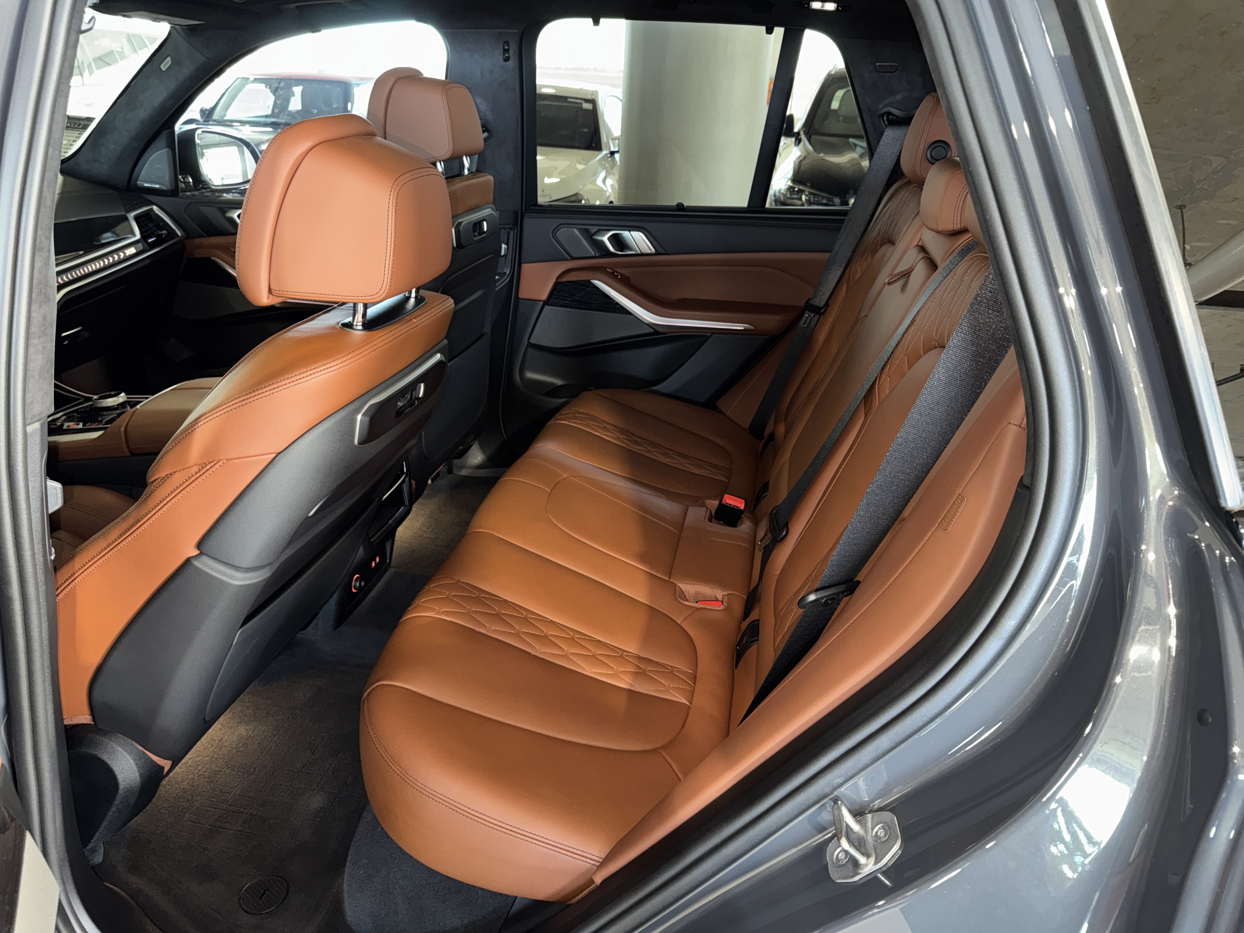 Used 2024 BMW X5 sDrive40i w/ Executive Package RWD image 19