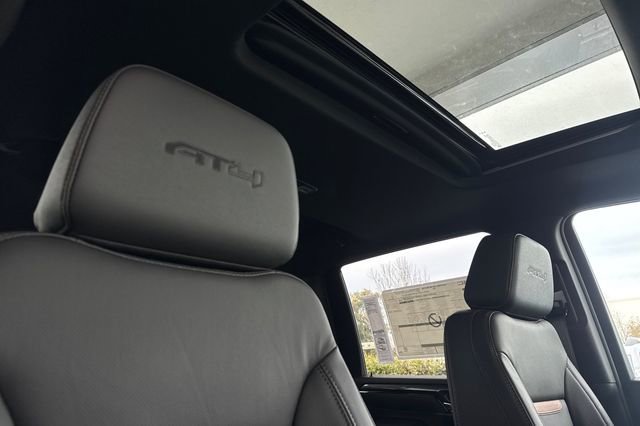 New 2026 GMC Sierra 3500 AT4 w/ AT4 Premium Plus Package image 15