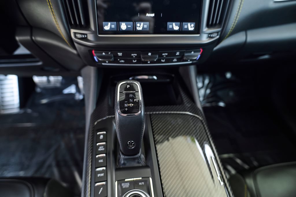 Used 2022 Maserati Levante F Tributo AWD/4WD image 31
