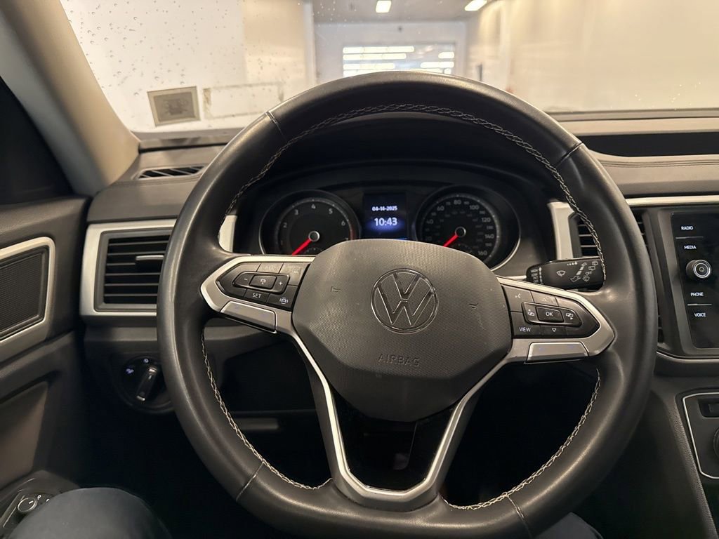 Used 2021 Volkswagen Atlas SE w/ Panoramic Sunroof Package image 23