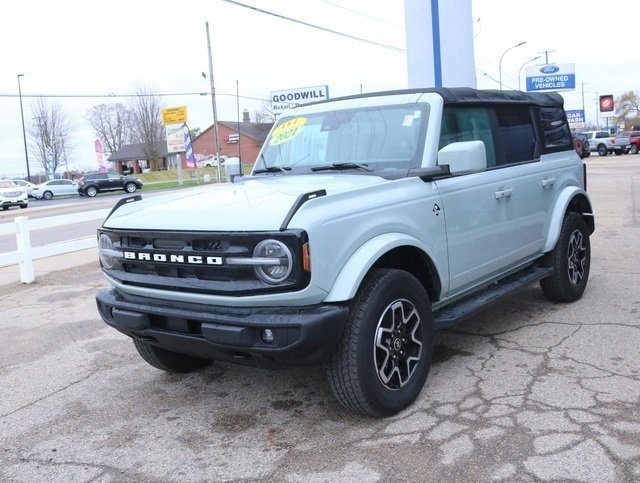 Used 2021 Ford Bronco Outer Banks image 8