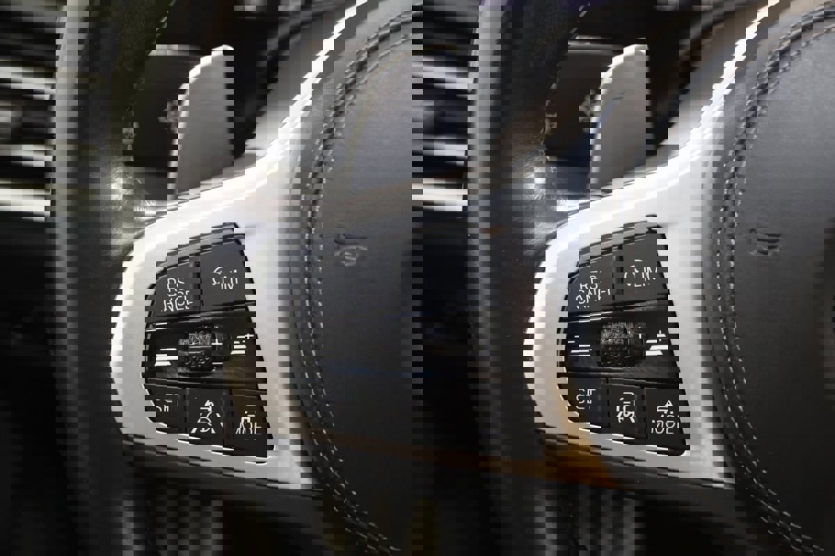 Used 2023 BMW X5 M50i w/ Executive Package image 39