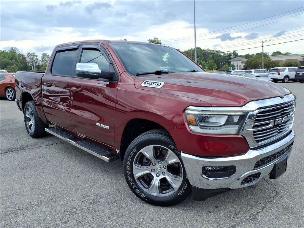 Used 2023 RAM 1500 Laramie AWD/4WD image 2