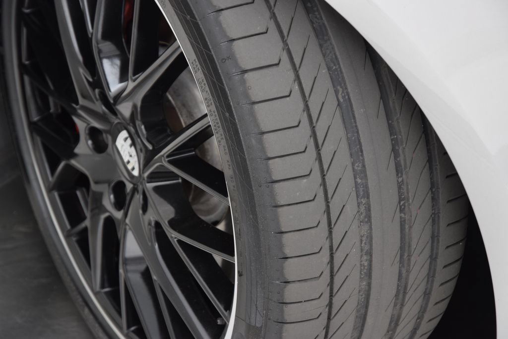 Used 2019 Porsche Panamera GTS AWD/4WD image 28
