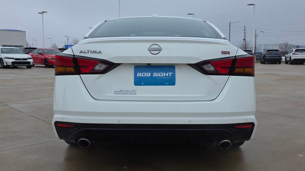 Used 2023 Nissan Altima 2.5 SR FWD image 4