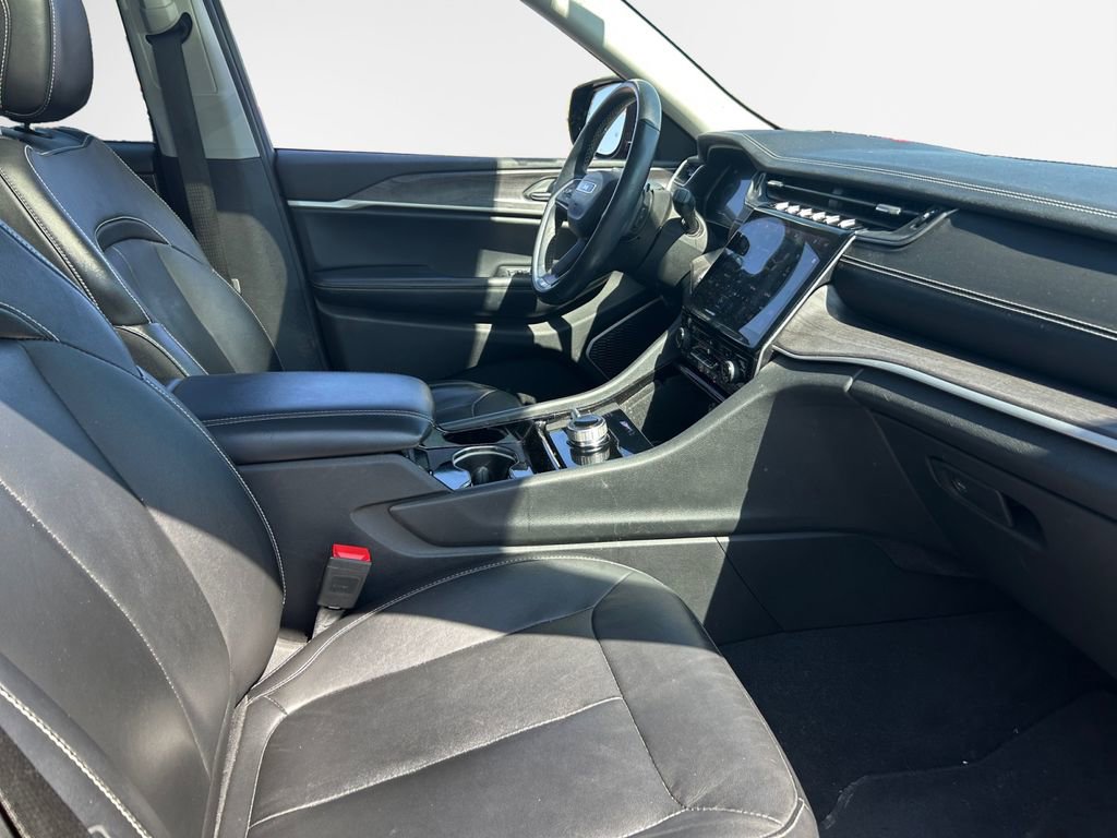 Certified 2022 Jeep Grand Cherokee Limited image 30