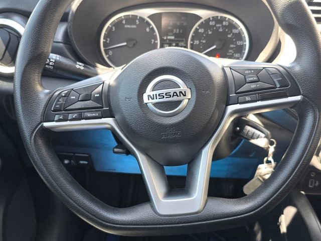Used 2022 Nissan Versa S FWD image 24