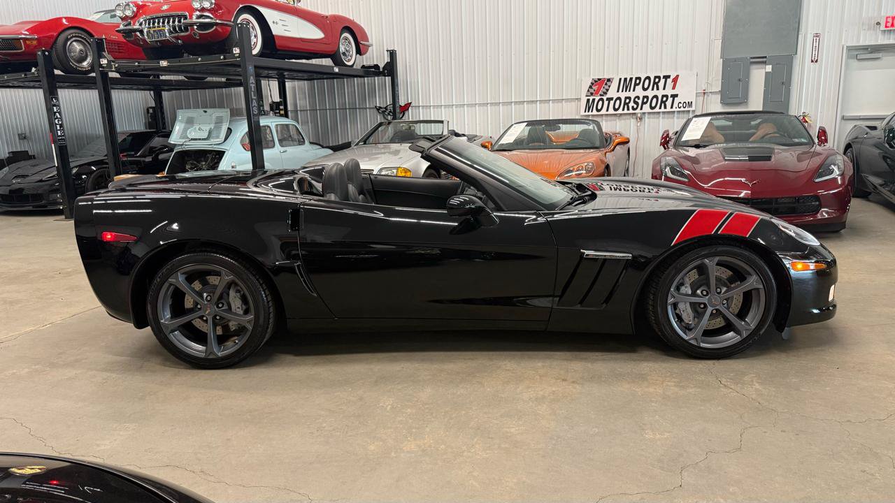 Used 2010 Chevrolet Corvette Grand Sport w/ Preferred Equipment Group RWD image 5
