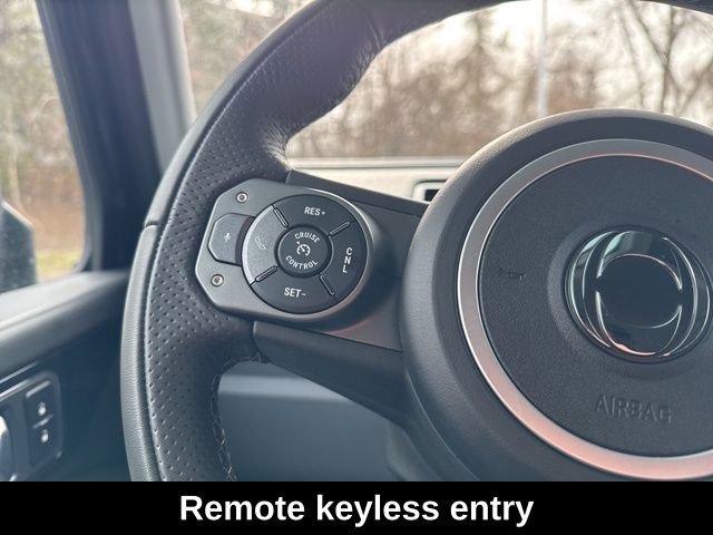 Used 2025 INEOS Grenadier Fieldmaster Edition AWD/4WD image 13