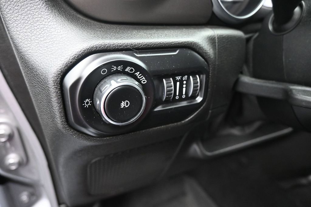 Used 2020 Jeep Wrangler Unlimited Sport S AWD/4WD image 20
