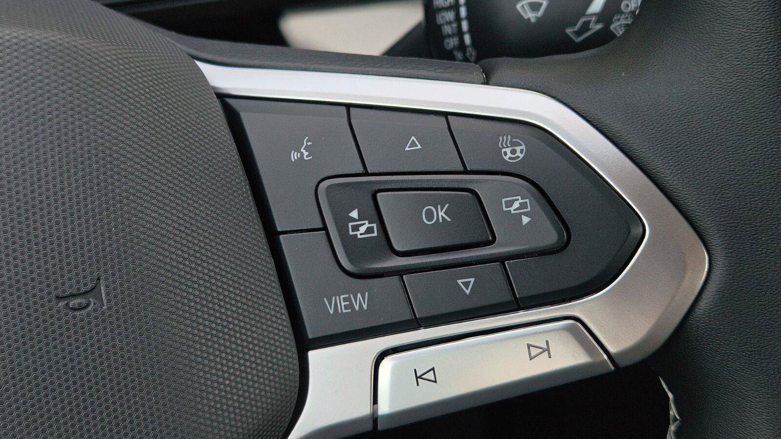 New 2027 Volkswagen Taos S FWD image 27