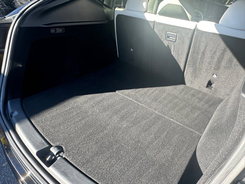 Used 2023 Tesla Model Y Long Range image 58