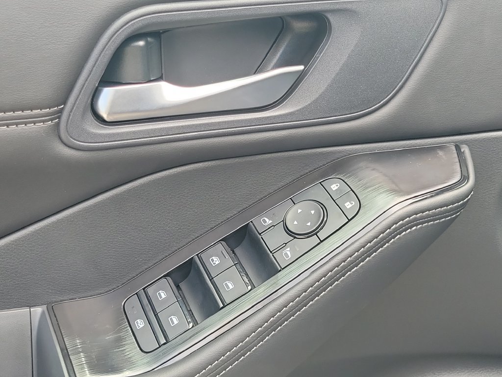 New 2026 Nissan Rogue Dark Armor AWD/4WD image 26