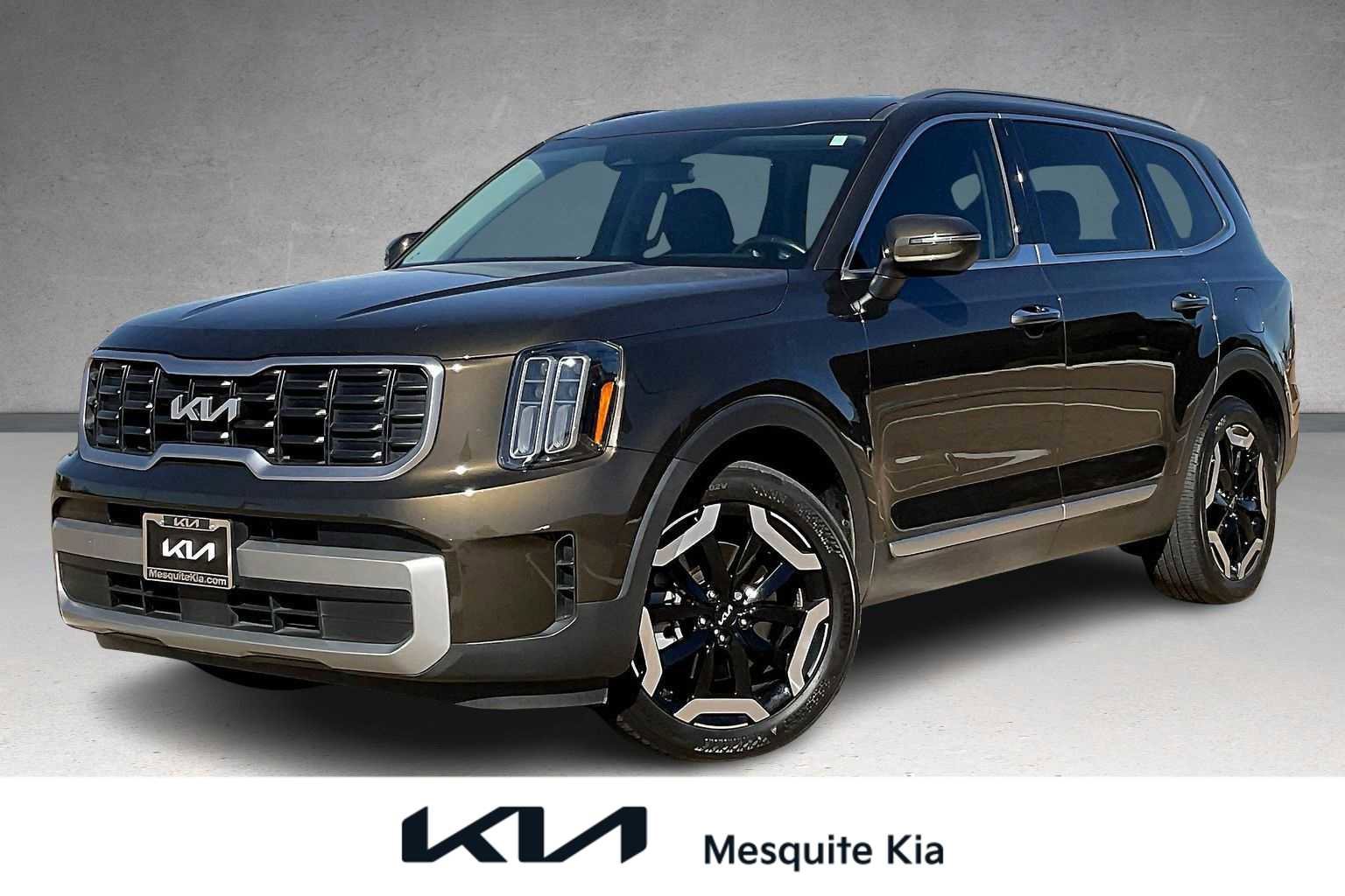 Used 2023 Kia Telluride S