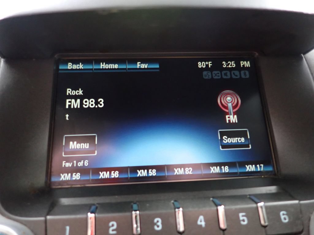 Used 2013 Chevrolet Equinox LT AWD/4WD image 3
