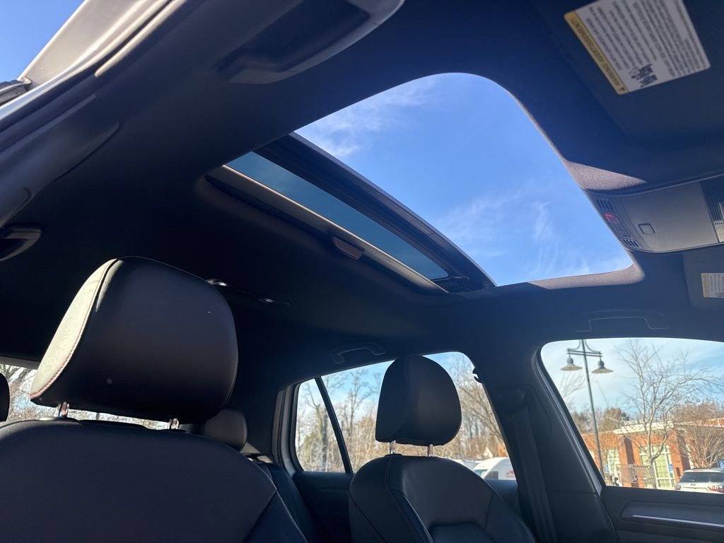 Used 2019 Volkswagen GTI SE image 34